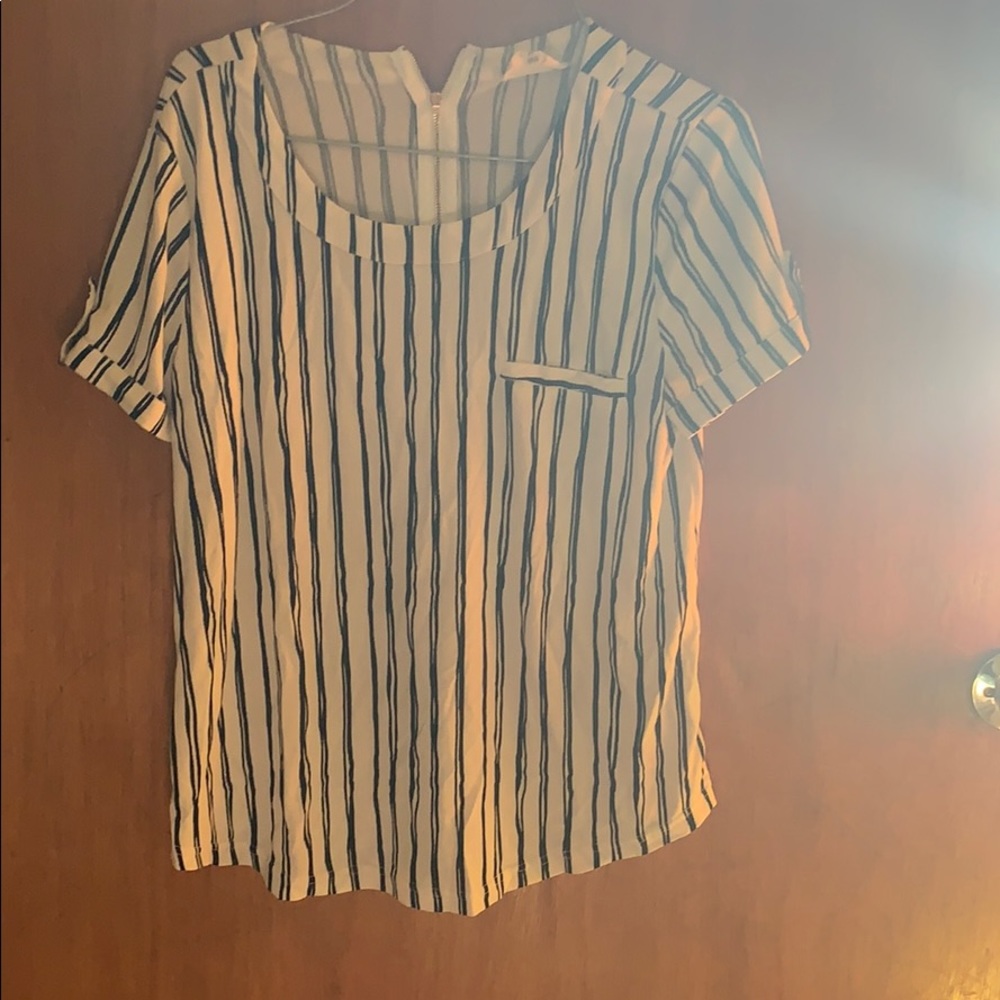 white and black zipper blouse